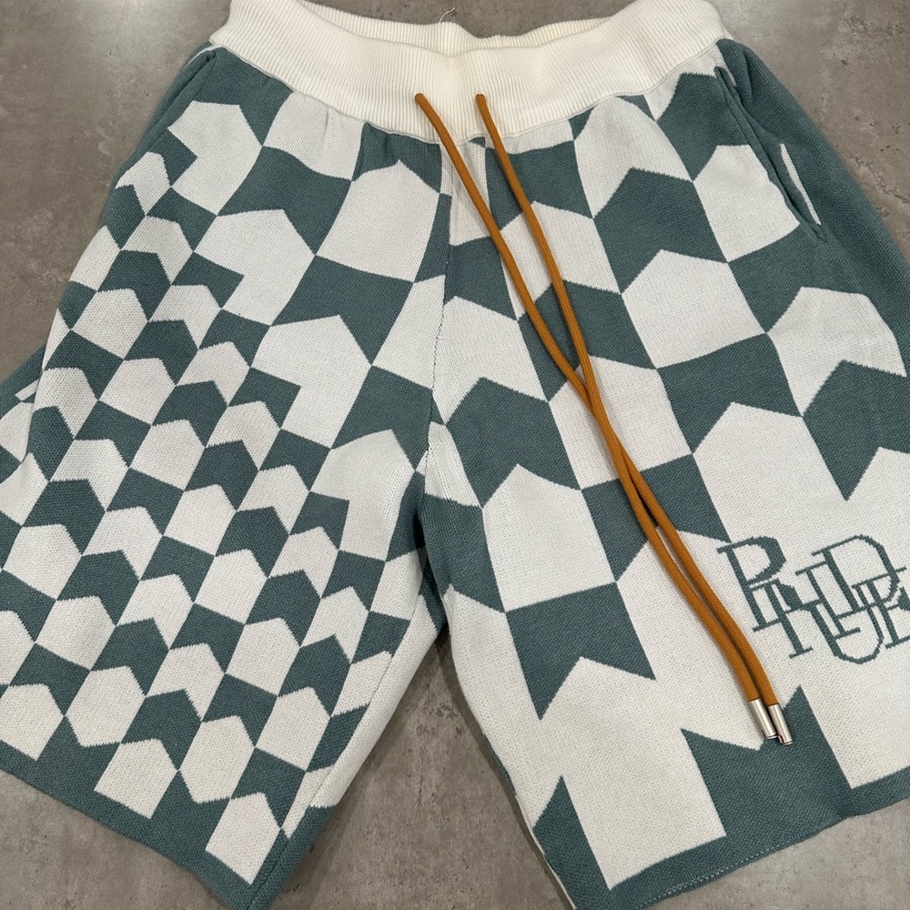 Rhude Shorts Size L